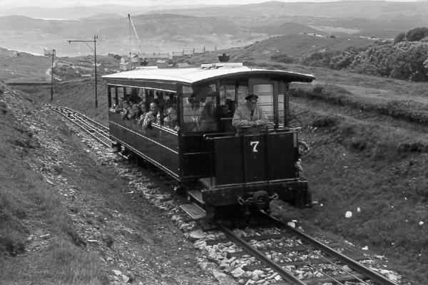 [car 7 ascending]