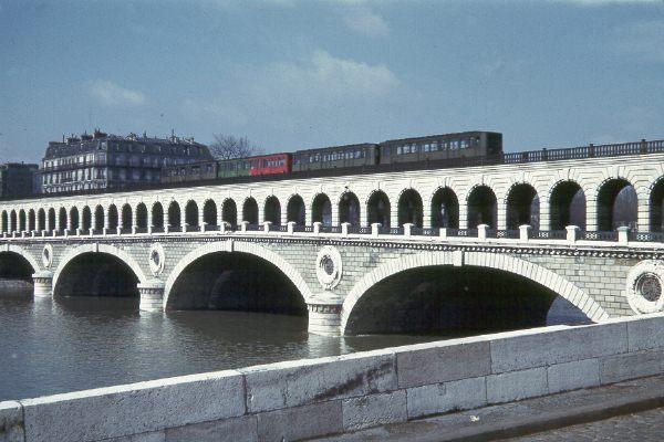 [Pont de Bercy]