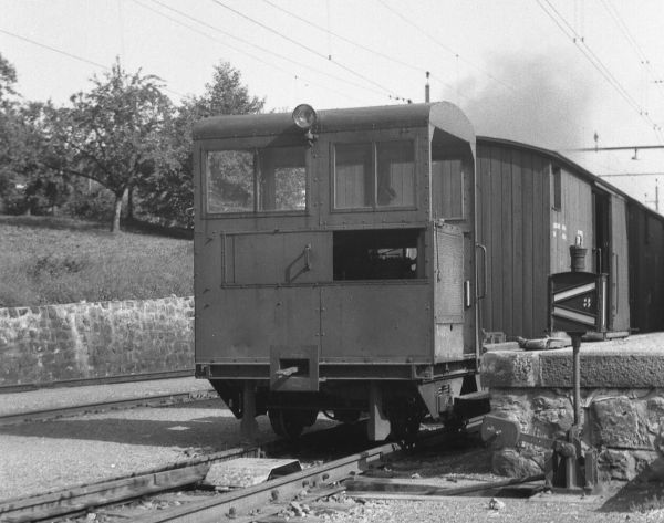 [Petrol/gasoline shunter]