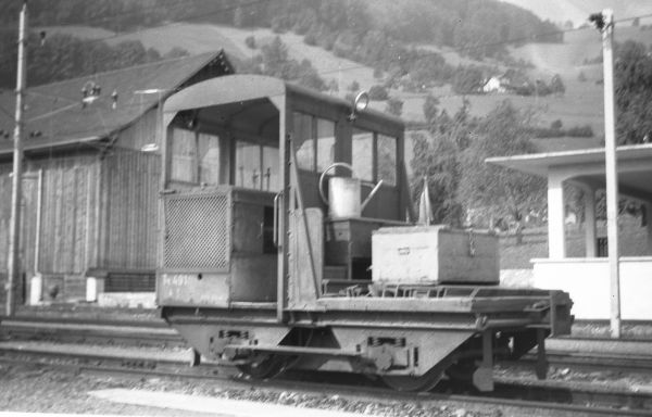 [Petrol/gasoline shunter]