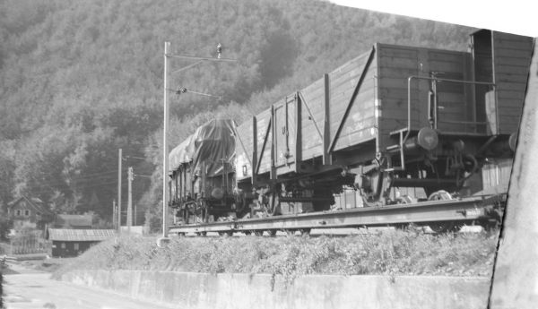 [Standard gauge car on metre-gauge carrier]