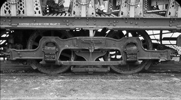 [truck of toastrack]